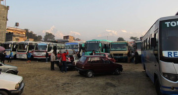 व्यवस्थित बनाइँदै पोखरा बसपार्क, मोटर पार्ट्स र ग्यारेज हटाइए